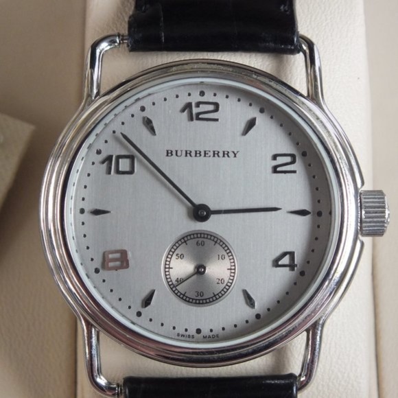 Burberry BU1204 Luxury Men's Watch - Picture 1 of 8